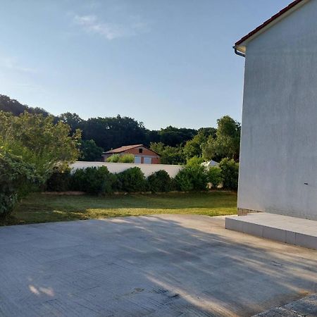 Soline Ada Apartment Pjescana Uvala Exterior foto