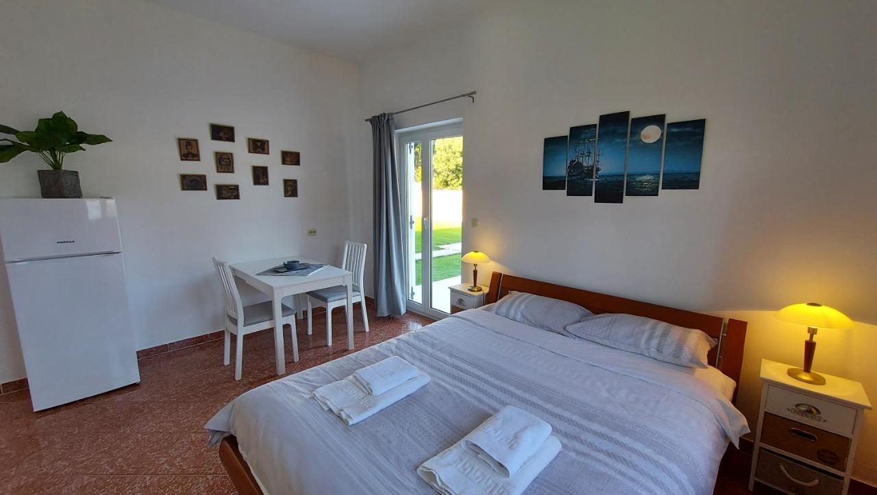 Soline Ada Apartment Pjescana Uvala Exterior foto