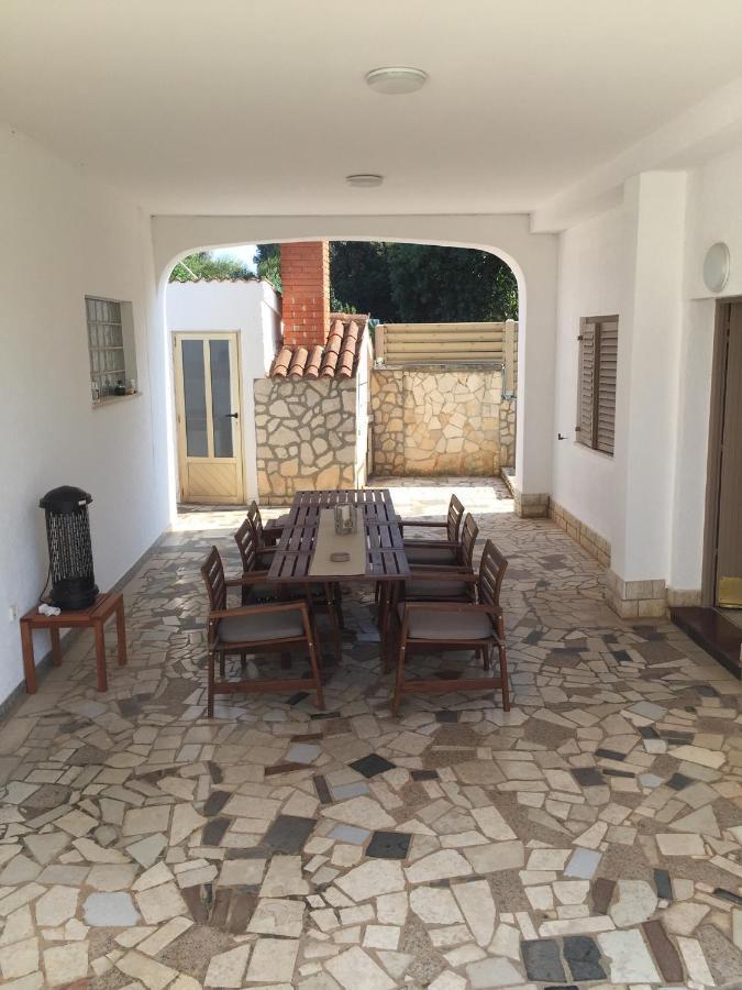 Soline Ada Apartment Pjescana Uvala Exterior foto