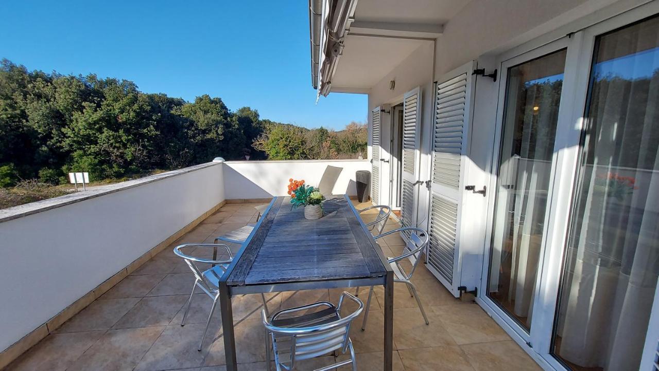 Soline Ada Apartment Pjescana Uvala Exterior foto