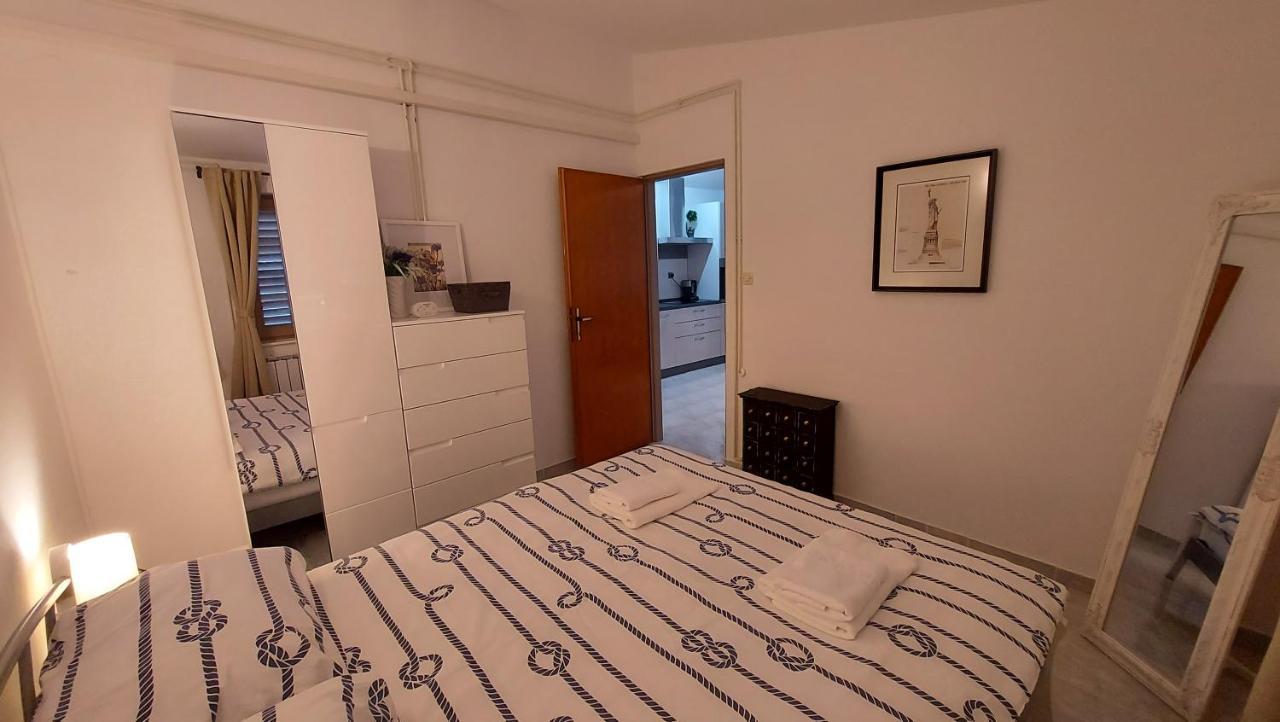 Soline Ada Apartment Pjescana Uvala Exterior foto