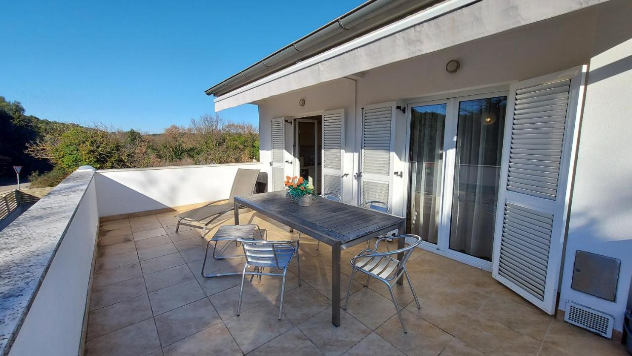 Soline Ada Apartment Pjescana Uvala Exterior foto